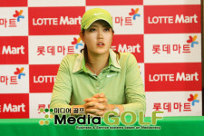 미셸롯데아울렛동 | [롯데마트 여자오픈] 미셸 위 "타수에 부담 갖지 않는다"