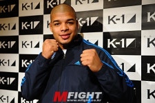 [K-1] 타이론 스퐁 "오브레임 약점 알고 있다"