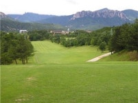 [전설따라 골프장따라] 울산바위를 병풍으로 설악프라자