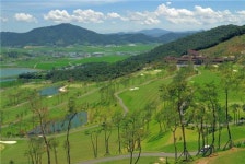 골퍼는 즐겁다 반값에 무료 9홀까지