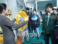 에어부산, 항공사 체험 교실 개최