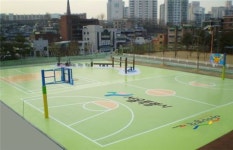 어린이운동장 눈높이 낮췄어요