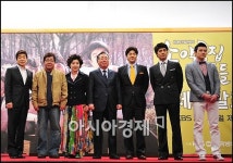 솔약국집 아들들, 엄마 등에 업고 성공할까