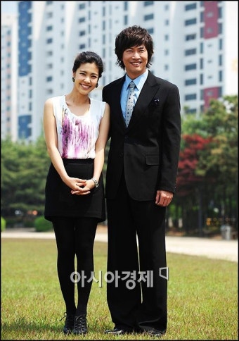 김정민-이윤지 