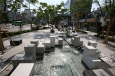 대방로광장, 시원한 휴식공간으로 탈바꿈