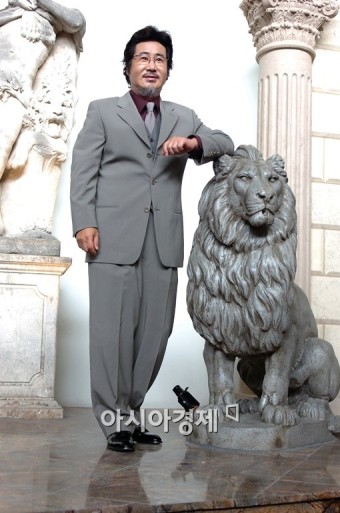 유동근 