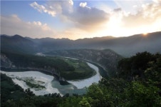 [여행]느릿 느릿 걷다보면 천하일품 동강이 내품에