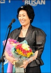 김혜자, 영평상 이어 부일영화제 女주연상 수상