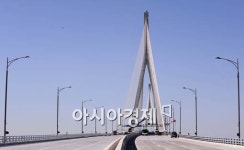 인천대교 송도방향 STA. 0+300 | [포토] 송도쪽 인천대교 진입로