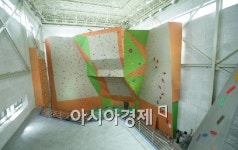 [포토]노스페이스 쇼핑·공부·운동하고 가세요