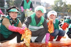 강북구, 사랑의 김장 담그기 행사 마련