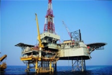 잠자는 자원의 보고 캐라 에너지 독립국 꿈 영근다