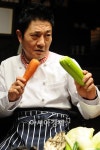 [포토]박준규 쌍칼대신 당근과 호박들고
