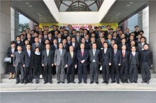 [포토] 특허청 전직·현직 공무원들 만남