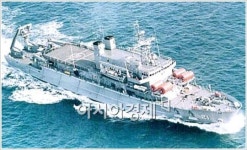 [해군초계함침몰]수색 나서는 청해진급 구조함은