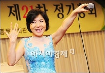 [포토]최진희 함께 불러요