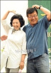 [포토]고두심-백일섭 '나이먹어도 귀엽게'