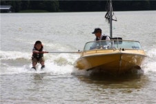 청평호에서 수상스키 타며 스트레스 날리자