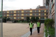구로구, 초등학생들 안전 위해 공익 요원 배치