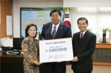 바로크레디트, 전통시장 상품권 어려운 이웃에 전달