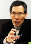 [아시아초대석]영어교재 대명사 이찬승 대표 "빈곤아동 교육에 마지막 승부"