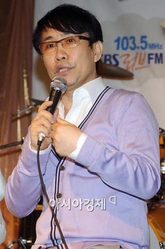 [포토]장두석 '유쾌한 주말을 책임 지겠습니다'