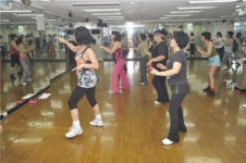 부부 함께 운동하면 요금 50%까지 할인!