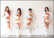 [포토]한국타이어 레이싱걸 누가 제일 섹시해요?