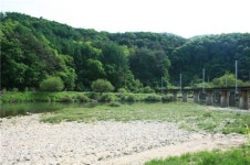 [김경래의 우리 땅 살만한 마을] 천등산 박달재 자락 애련리 진소마을