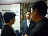 모텔사는 철수 모자 돕기 온정 쇄도...아고라광장 1000명 서명