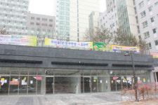 첫마을 입주 1달, 700가구 들어왔는데, 상가는 아직