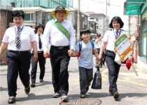 [동정]차성수 금천구청장 교통안전 일일지도사 나서