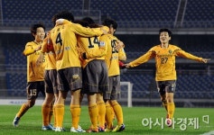 국민은행, 안양FC에 3년간 33억 후원…축구단은 안양으로 흡수