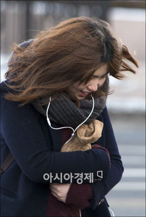 김남길과 서경덕 교수, 세계에 윤동주 소개하는 다국어 영상 공개