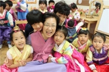 가르치는 보람 느끼는 마포구 노인일자리