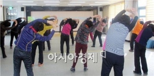 정읍시 샘골 보건지소, ‘신바람 건강체조교실’ 운영