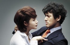 직장의 신 김혜수 오지호, 아찔 밀착 커플컷 최초 공개