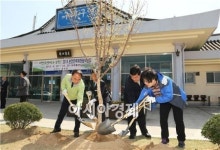 구례구역, 스토리텔링 식목행사 가져