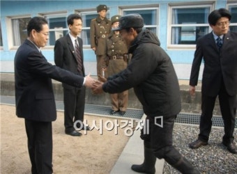 강원도 고성에서 북한군 하사 한 명이 MDL을 넘어 남한으로 귀순한 사건 발생 요약