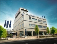 벤츠, 부산 최대규모 감전 서비스센터 확장 오픈