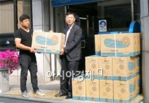 여수시 한려동 가전매장, 저소득층 이웃에 선풍기 기탁