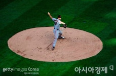 [김성훈의 X-파일]범가너, 왼손투수들의 새로운 교과서①