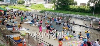 광주천에  맑은 물 공급, 물놀이시설 인기