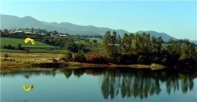 하늘은 타오르고 물은 끓는다. 가을빛 품은 4色 제천