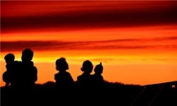 하늘은 타오르고 물은 끓는다. 가을빛 품은 4色 제천