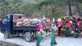 곡성군, 사랑의 땔감나누기 ‘훈훈’
