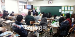 선배들의 생생 경험담, 이론보다 알차네
