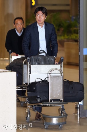 [포토] 홍명보 감독, 유럽 출장 마치고 귀국