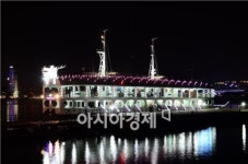 여수 유람선 관광 인기몰이…유람선 도입 확대