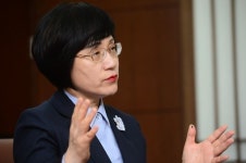 [아시아초대석] 1400만명 권선주의 손님 생애주기별 깨알 재무관리